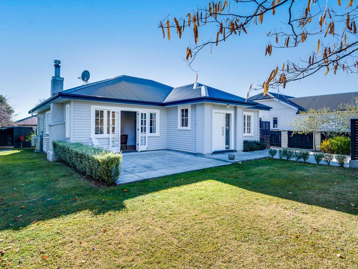Gem On Gillean - Havelock North Holiday Home Dış mekan fotoğraf